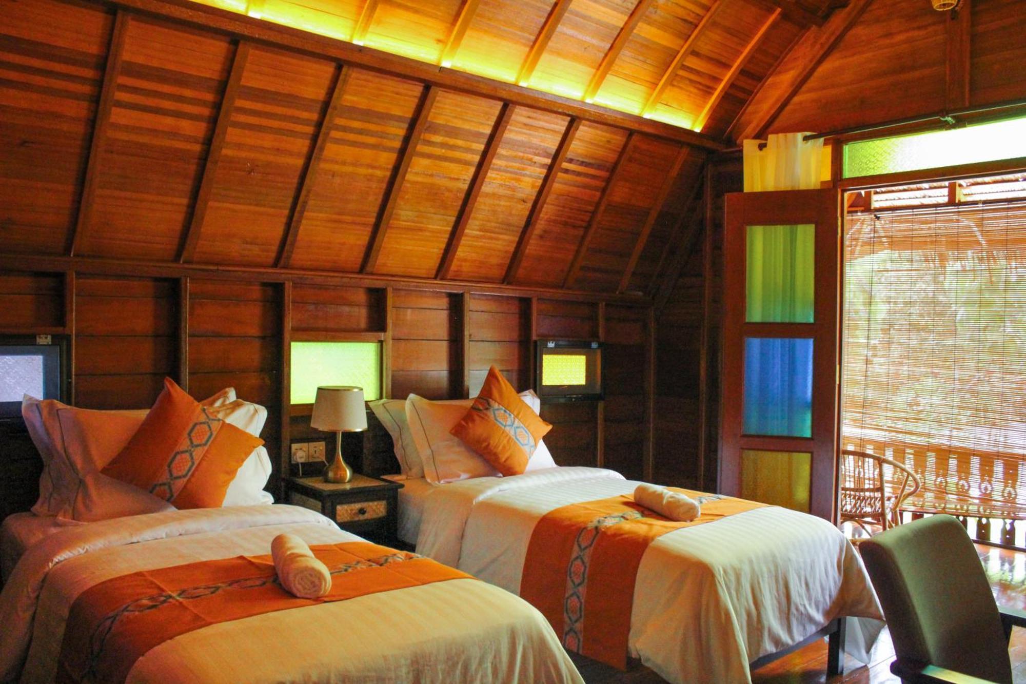 Golden Chenang Village Pantai Cenang  Exterior photo